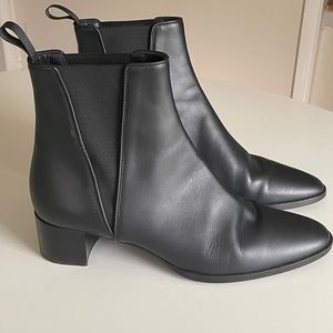 Zanotti black leather Chelsea boots 39